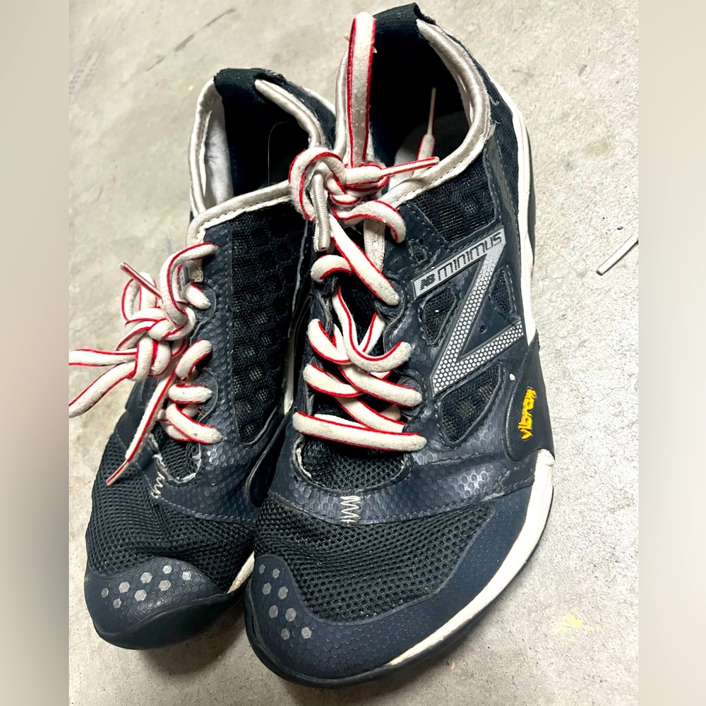 Woman’s New Balance Minimus 🌵8